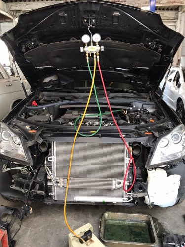 ベンツのエアコン修理 横浜 川崎の車のエアコン修理はリトルウイングへ ベンツ修理 横浜 川崎 車検整備 キズ ヘコミ修理はリトルウイングへ
